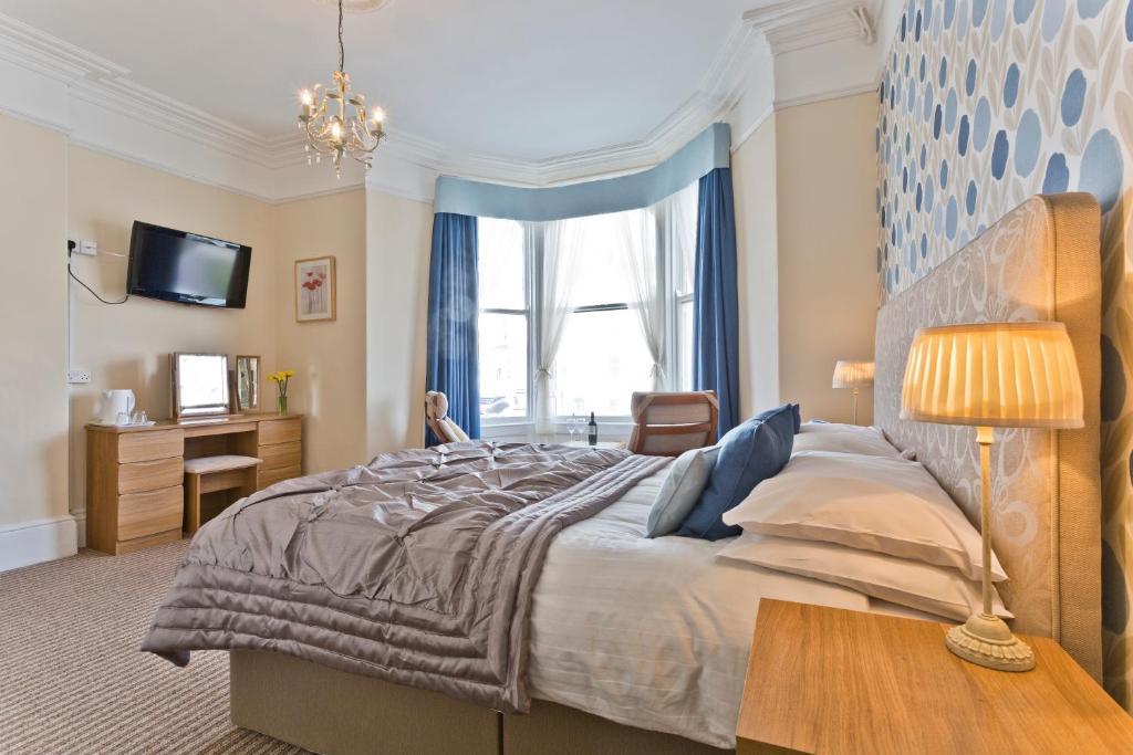 The Wilton Hotel Llandudno Eksteriør billede